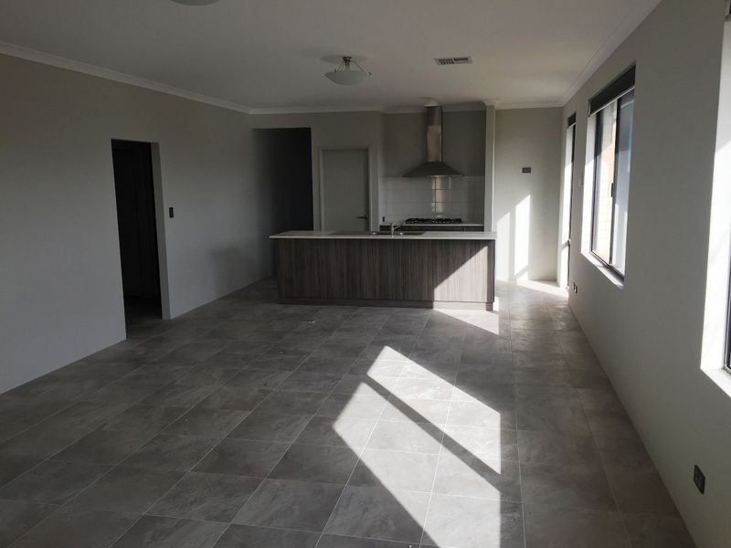 13 Pyrum Lane, Jindalee WA 6036