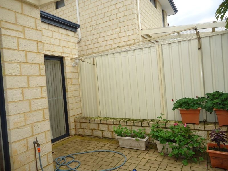 14a Newbury Street, Balga WA 6061