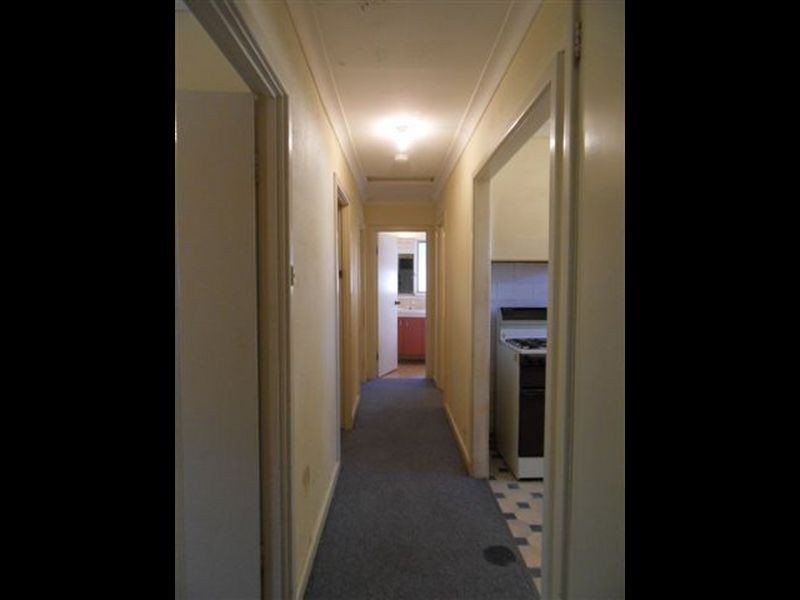 4 Wallington Road, Balga WA 6061