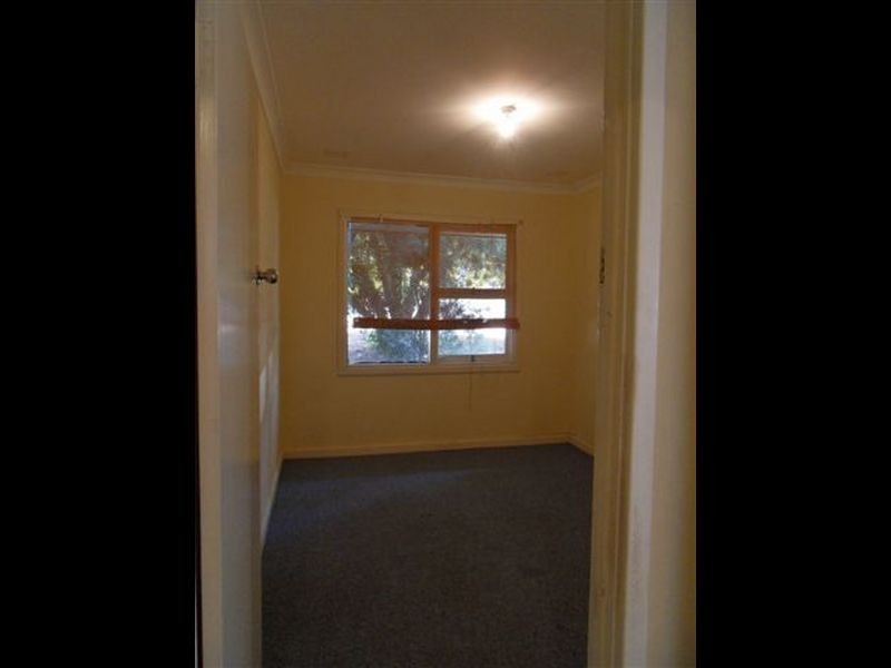 4 Wallington Road, Balga WA 6061