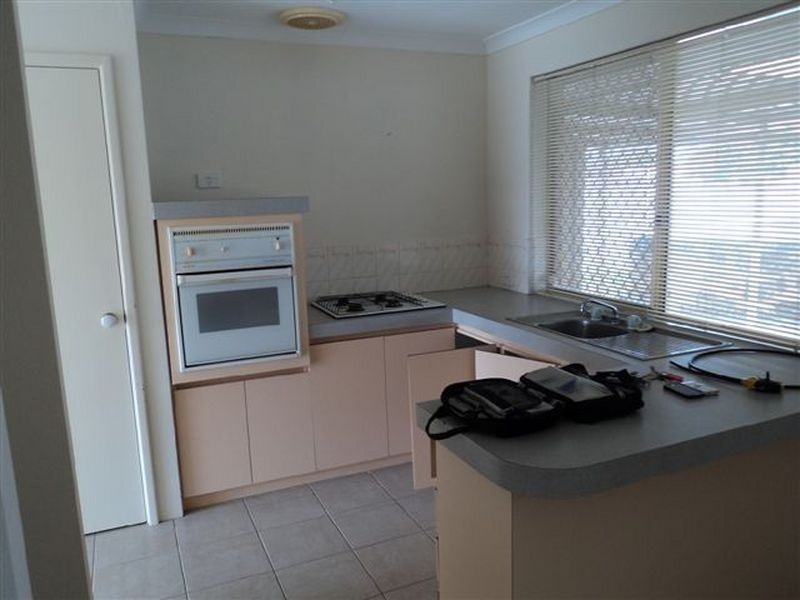 11 Crabtree Street, Alexander Heights WA 6064