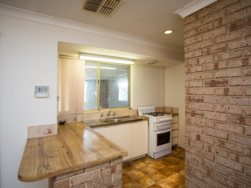 4 Vallack Grove, Mirrabooka WA 6061