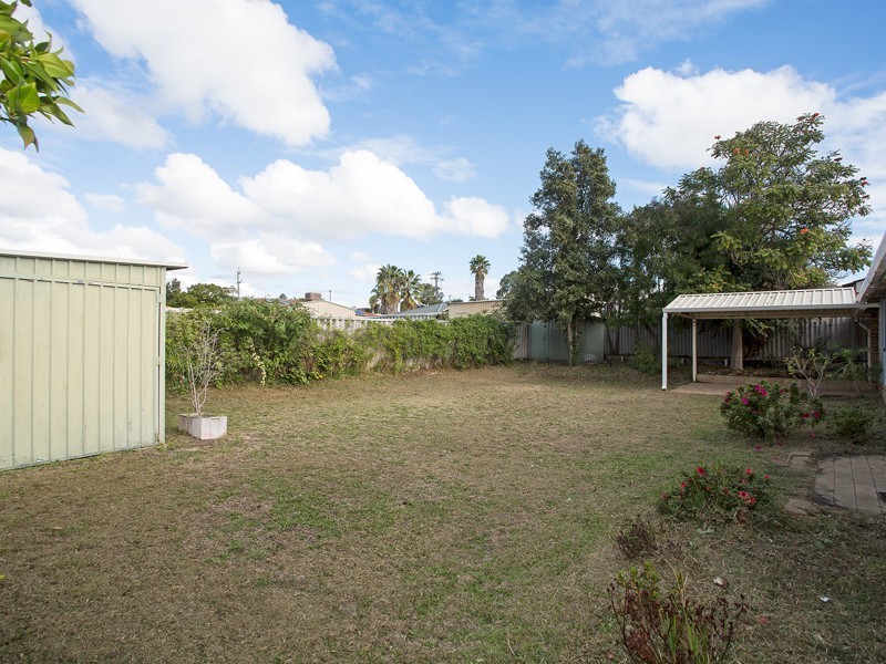 4 Vallack Grove, Mirrabooka WA 6061