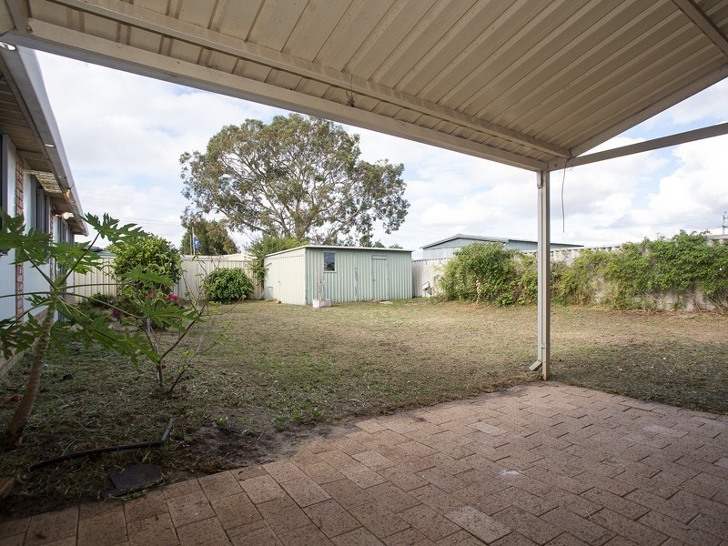 4 Vallack Grove, Mirrabooka WA 6061