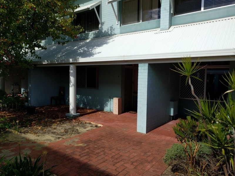 6/6 Seaton Place, Girrawheen WA 6064