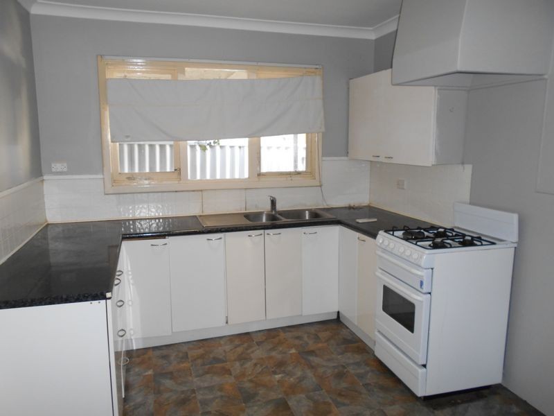 29 Tendering Way, Girrawheen WA 6064