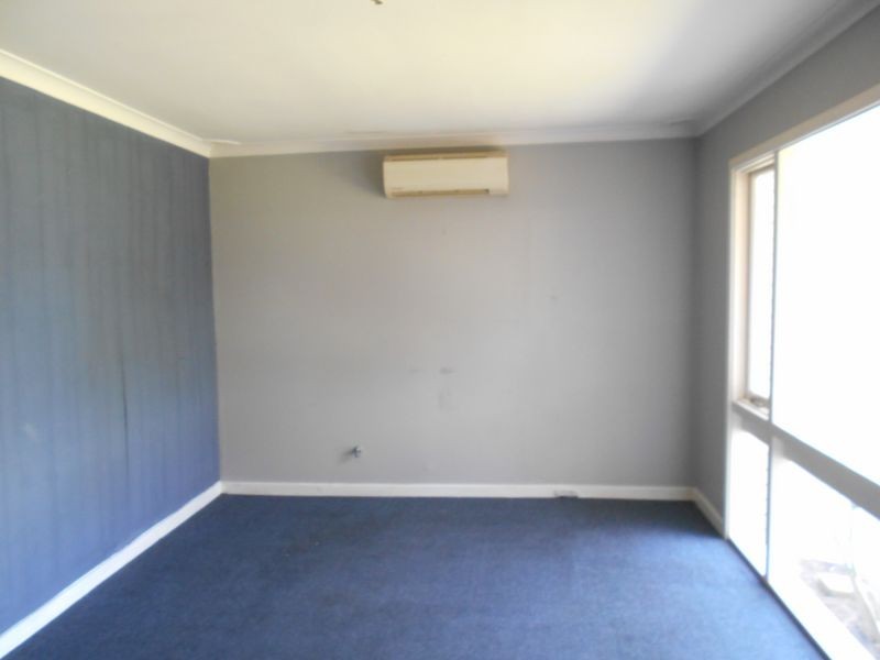 29 Tendering Way, Girrawheen WA 6064