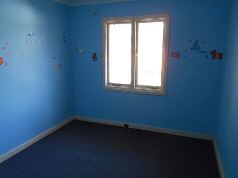 29 Tendering Way, Girrawheen WA 6064