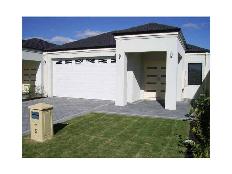 5 Idaho Court, Landsdale WA 6065