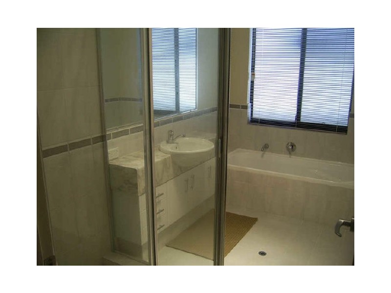 5 Idaho Court, Landsdale WA 6065