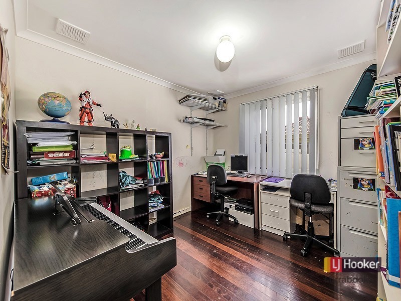 59 Walderton Avenue, Balga WA 6061