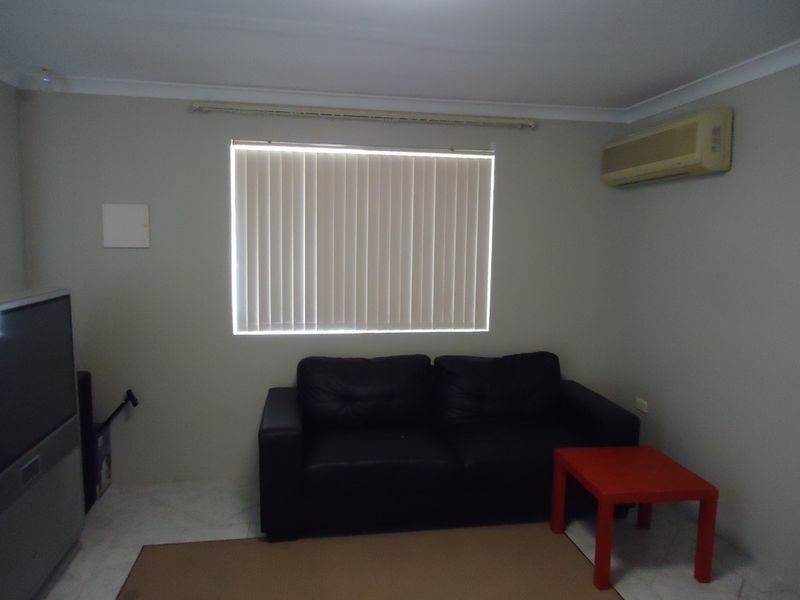 4 Gibb Crescent, Westminster WA 6061