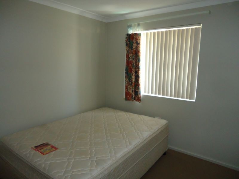 4 Gibb Crescent, Westminster WA 6061