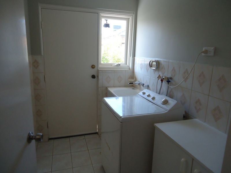 4 Gibb Crescent, Westminster WA 6061