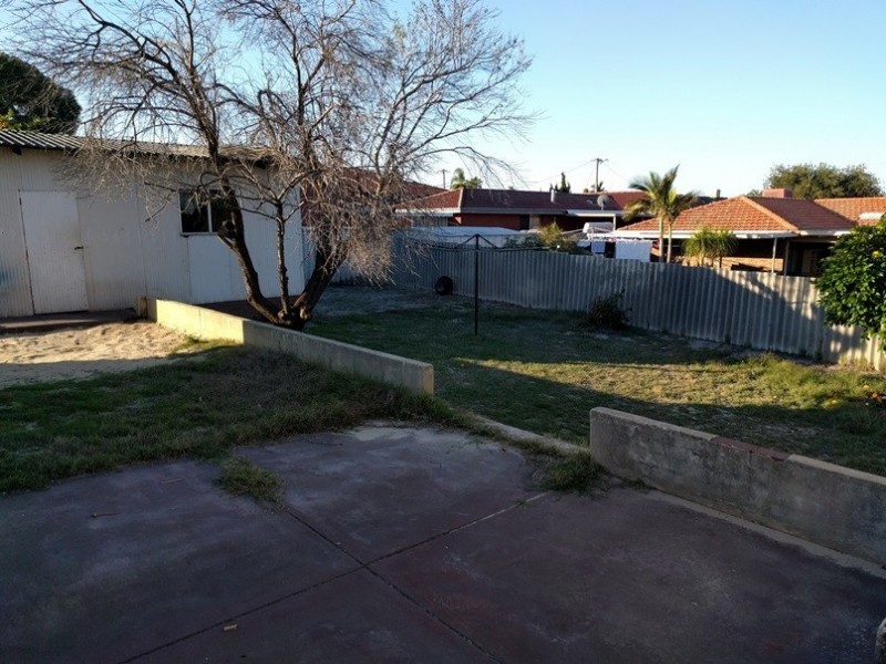 109 Altone Road, Lockridge WA 6054