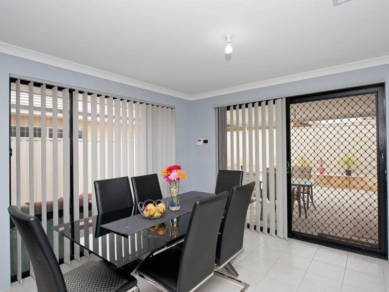 38 Graceland Avenue, Landsdale WA 6065