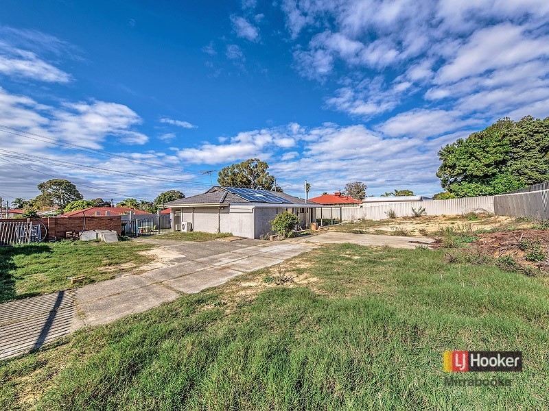 1 Brinckley Crescent, Koondoola WA 6064