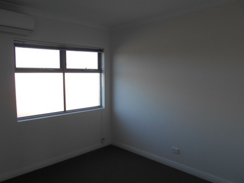 30 Coolham Way, Balga WA 6061