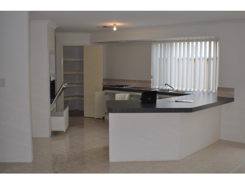 7 Pumice Place, Alexander Heights WA 6064