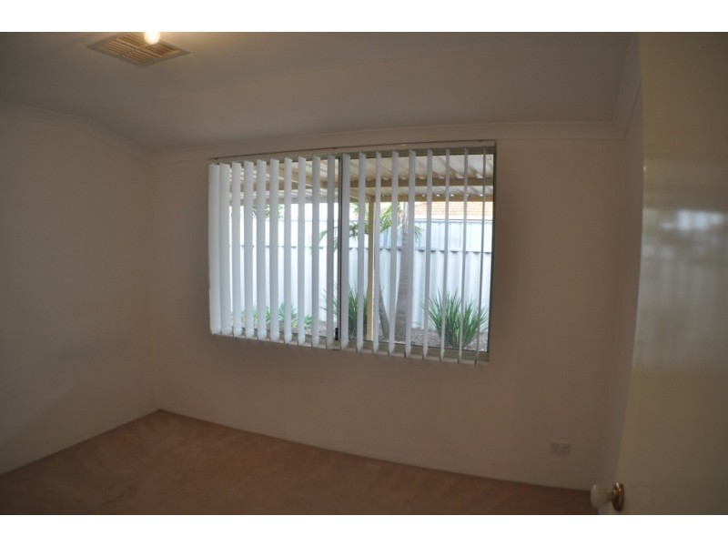 7 Pumice Place, Alexander Heights WA 6064