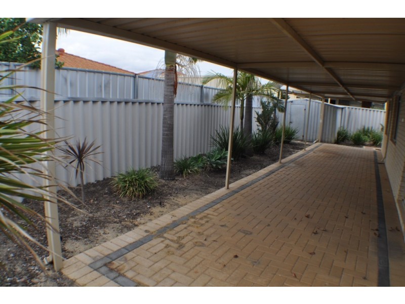 7 Pumice Place, Alexander Heights WA 6064