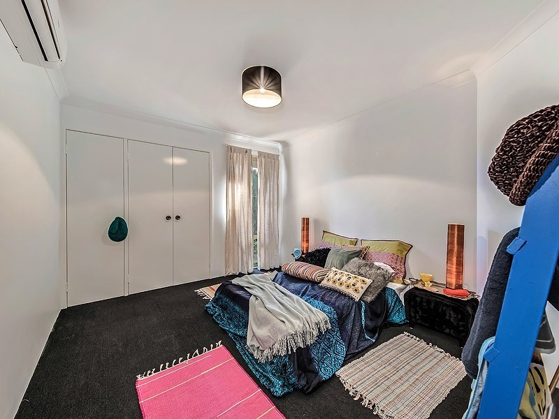 5 Elata Grove, Mirrabooka WA 6061