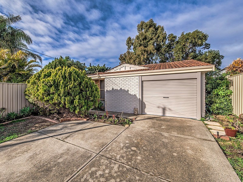 5 Elata Grove, Mirrabooka WA 6061