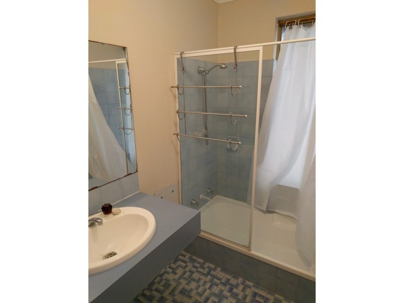 162 Illawara Crescent, Ballajura WA 6066