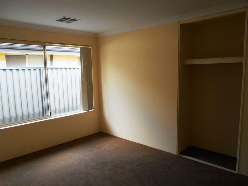 9 Babylon Bend, Landsdale WA 6065