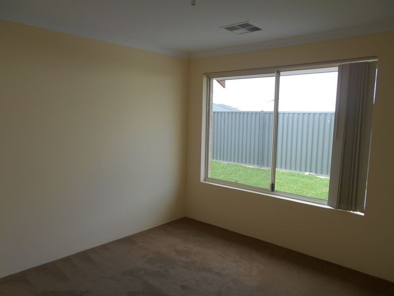 9 Babylon Bend, Landsdale WA 6065