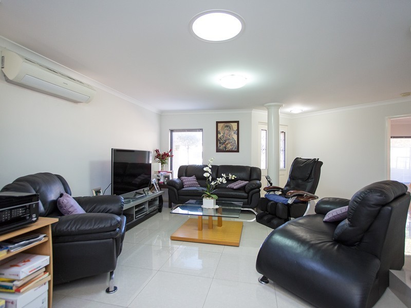 15 Lancely Way, Mirrabooka WA 6061