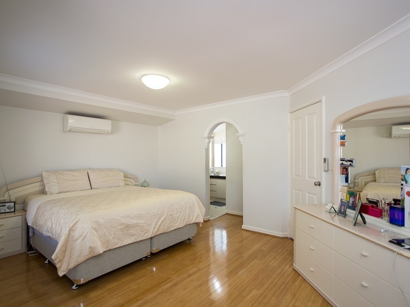 15 Lancely Way, Mirrabooka WA 6061