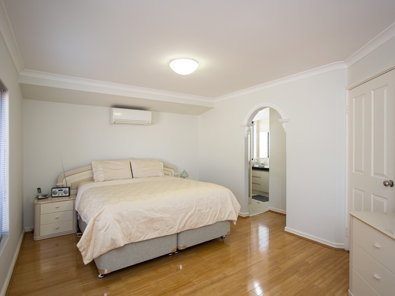 15 Lancely Way, Mirrabooka WA 6061