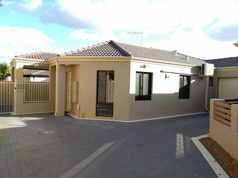 16C Kingsfold Street, Balga WA 6061