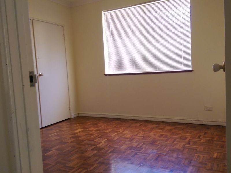 12 Erebus Court, Alexander Heights WA 6064