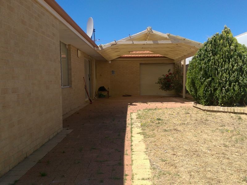 12 Erebus Court, Alexander Heights WA 6064