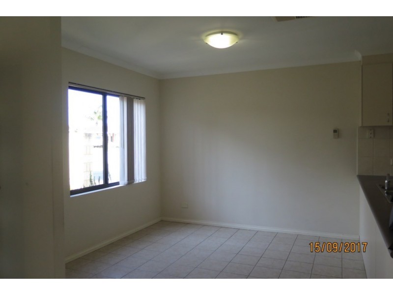 6A Melba Place, Westminster WA 6061