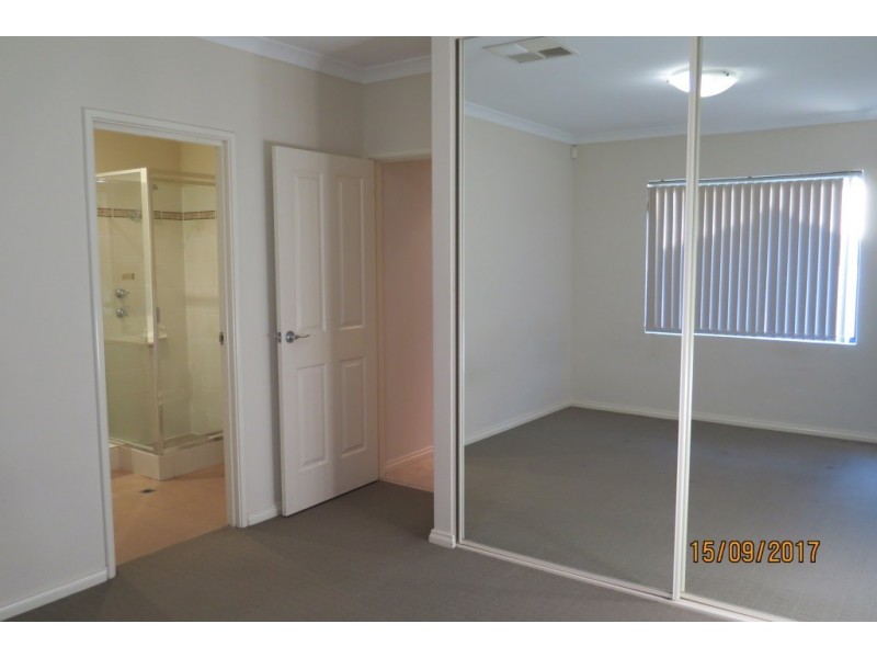 6A Melba Place, Westminster WA 6061