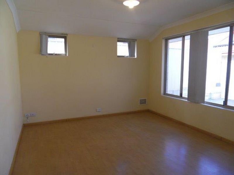 2a Hemsey Street, Balga WA 6061