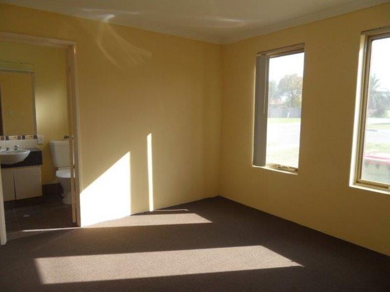 2a Hemsey Street, Balga WA 6061