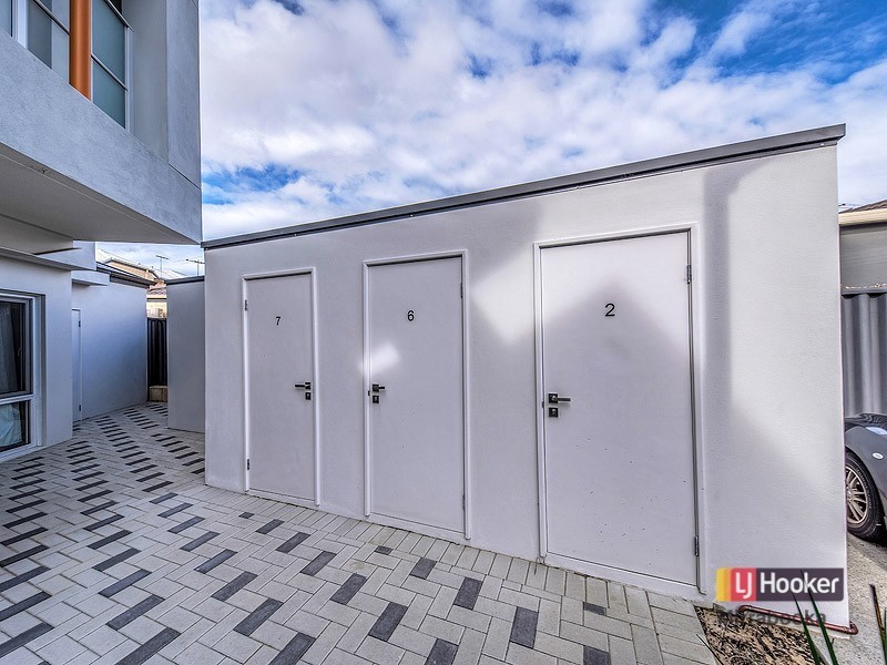 10/14 Vincent Ave, Westminster WA 6061