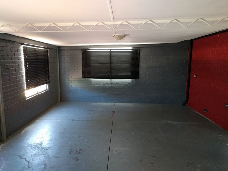 5 Dallas Crescent, Wanneroo WA 6065