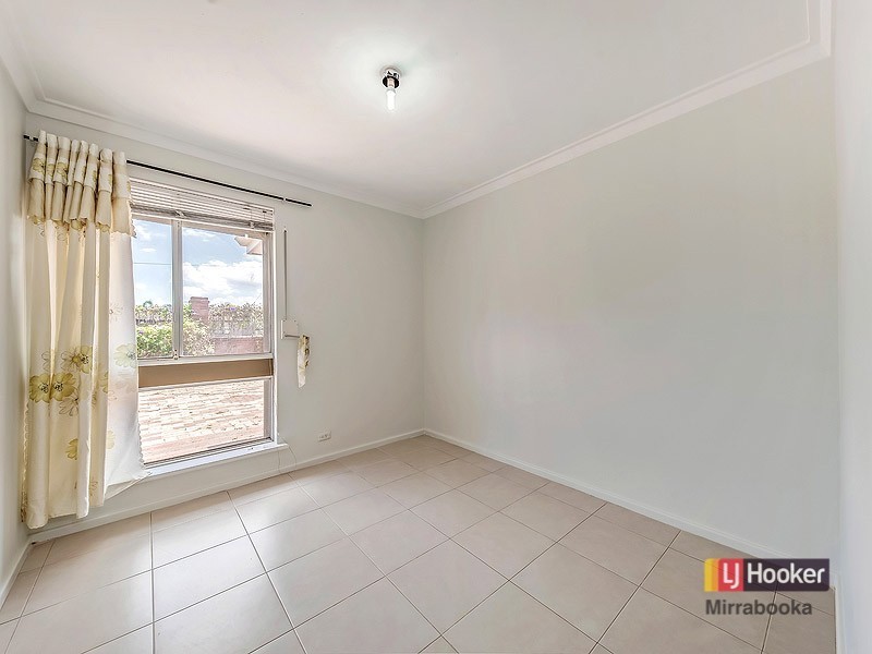 98 Marangaroo Dr, Girrawheen WA 6064