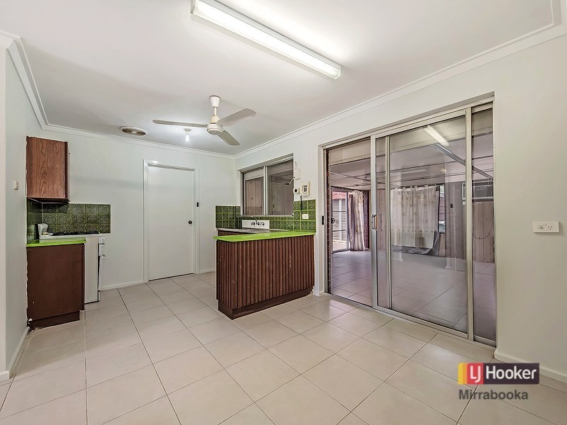 98 Marangaroo Dr, Girrawheen WA 6064