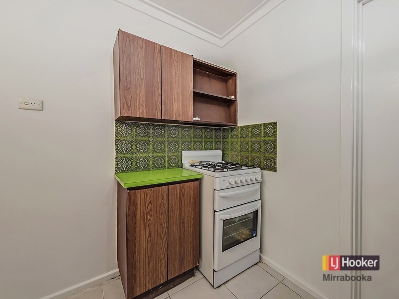 98 Marangaroo Dr, Girrawheen WA 6064