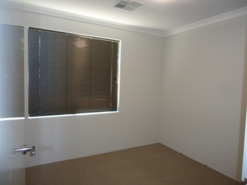 4A Gibb Crescent, Westminster WA 6061