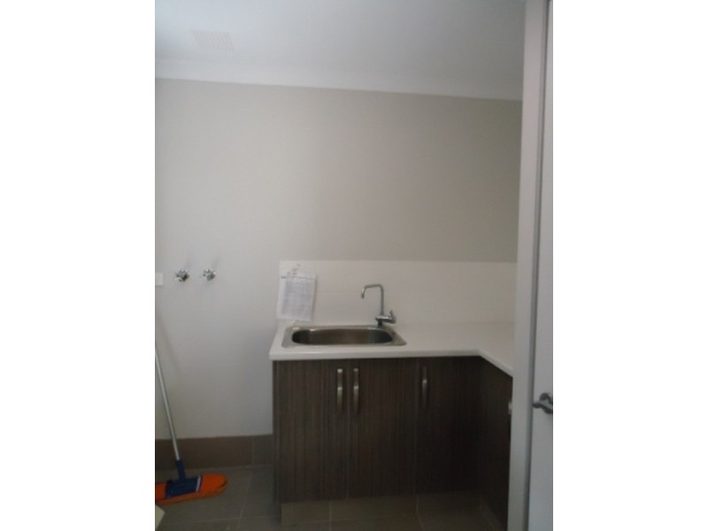 4A Gibb Crescent, Westminster WA 6061