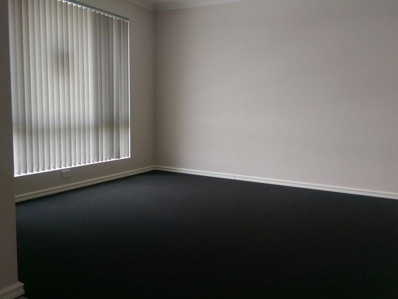 5 Limetta Grove, Landsdale WA 6065