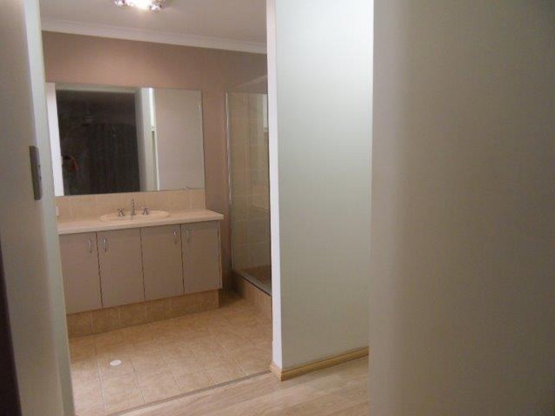 50 Gaby Way, Marangaroo WA 6064