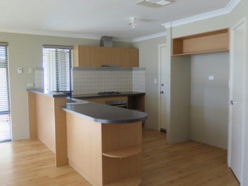 26 Trent Bridge Avenue, Madeley WA 6065